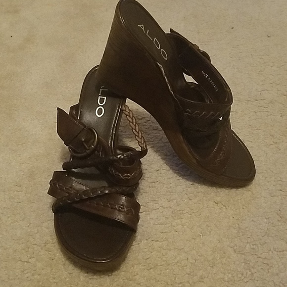 Aldo Brown shoes - Picture 2 of 3